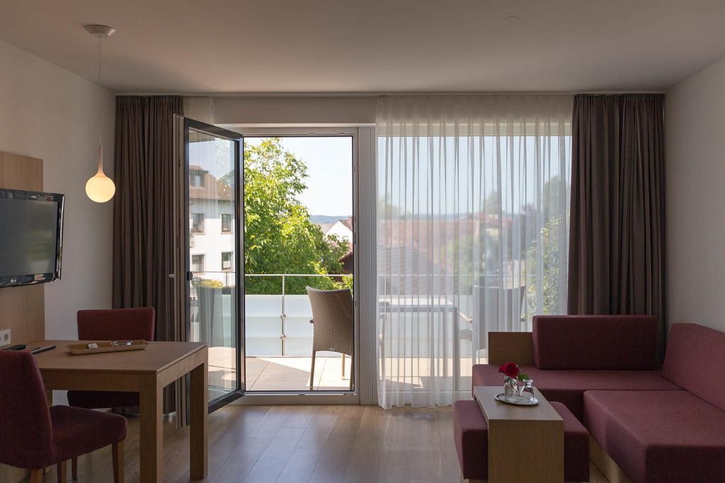 Hotel Seepark Garni Юберлинген Екстериор снимка