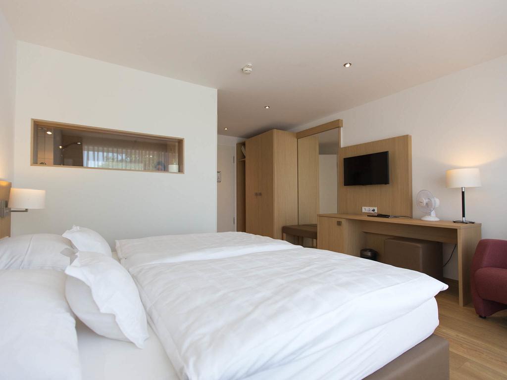 Hotel Seepark Garni Юберлинген Екстериор снимка