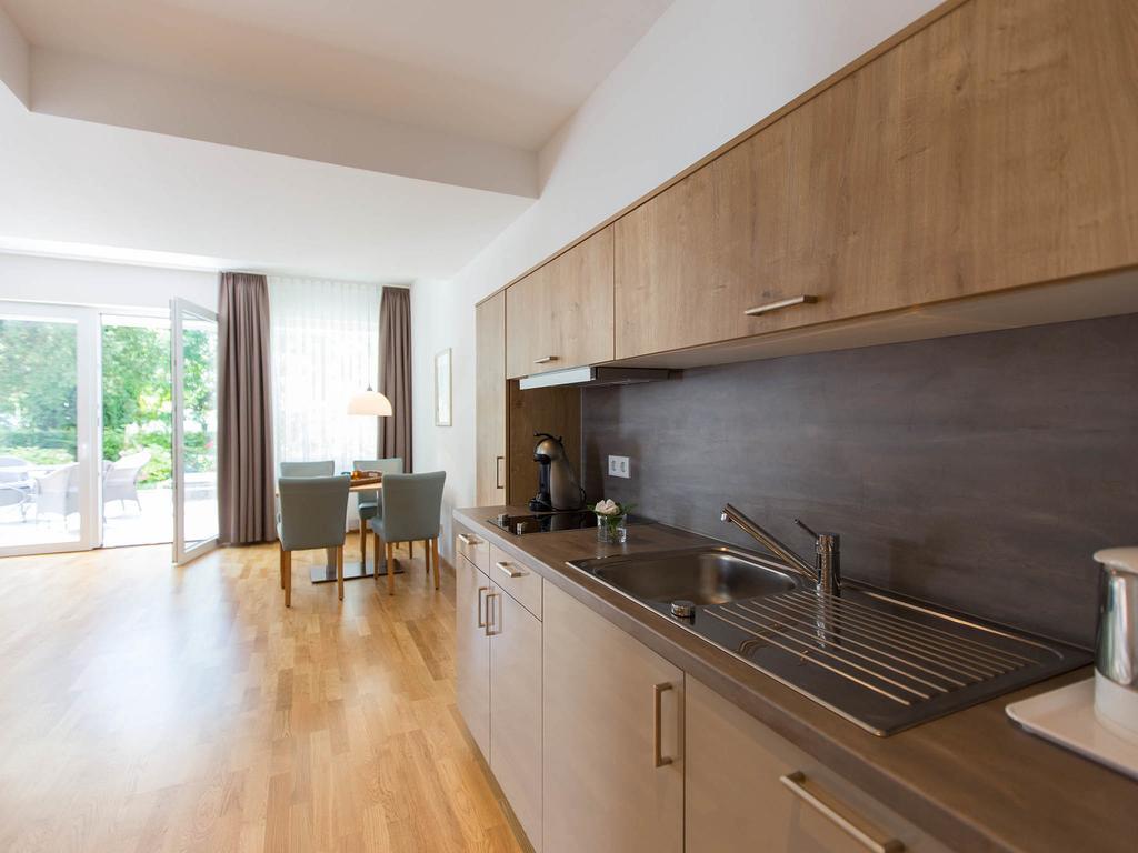 Hotel Seepark Garni Юберлинген Екстериор снимка