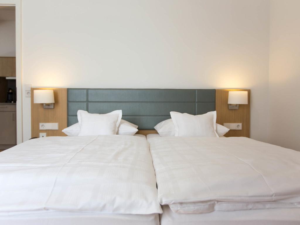 Hotel Seepark Garni Юберлинген Екстериор снимка
