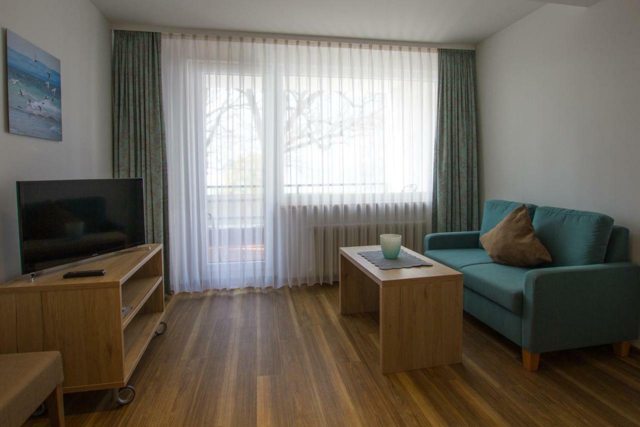 Hotel Seepark Garni Юберлинген Екстериор снимка